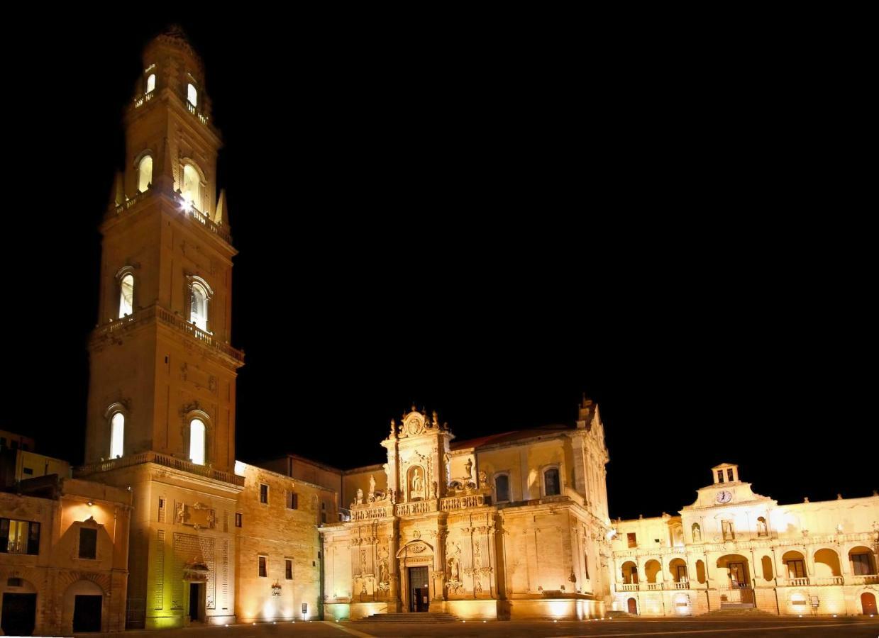 Suite Dei Baroni Lecce Exterior photo