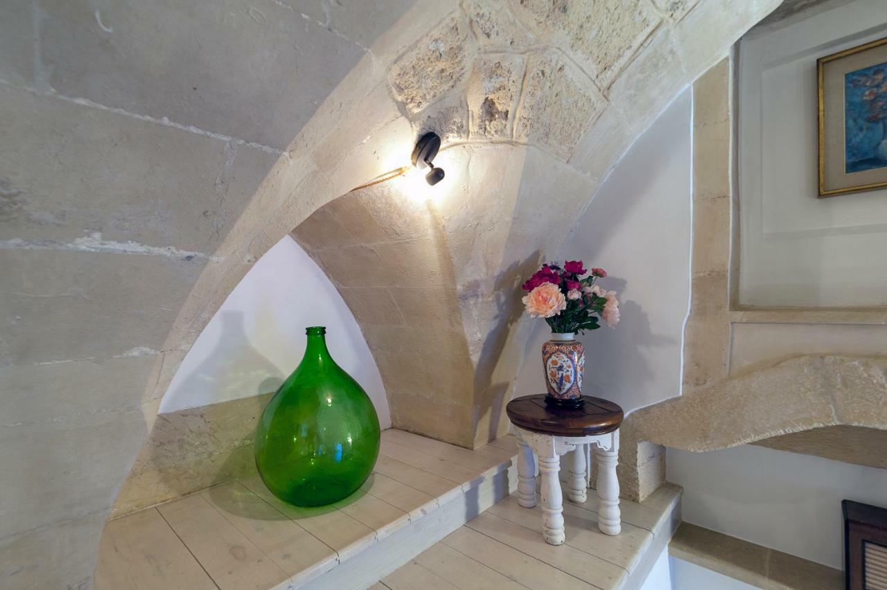 Suite Dei Baroni Lecce Exterior photo